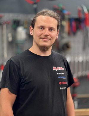 Mitarbeiterbild Simon  Oebel 