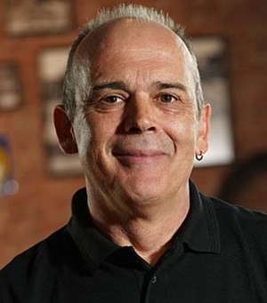 Mitarbeiterbild Mathias Öxler