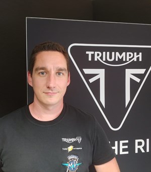 Mitarbeiterbild Tim Hofmann