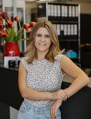 Mitarbeiterbild Johanna Schanzer