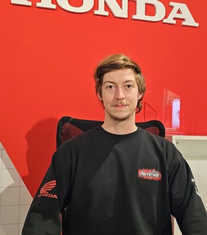 Mitarbeiterbild Jonathan Enners