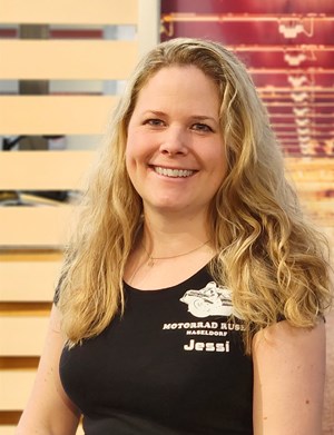 Mitarbeiterbild Jessica Ruser
