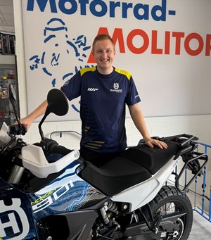 Mitarbeiterbild Lukas Henn