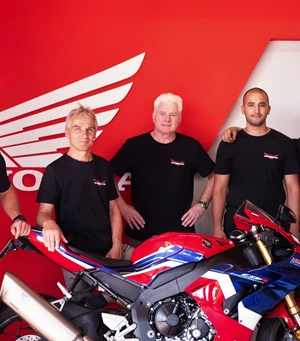 Team Motorradhaus Krapp Mitarbeiterbild  Team Motorradhaus Krapp