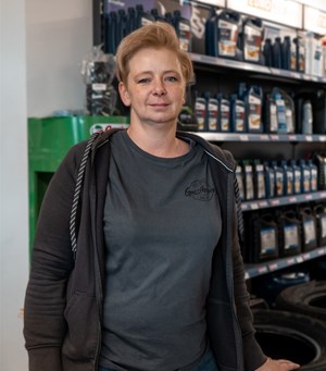 Mitarbeiterbild Petra 