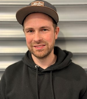 Mitarbeiterbild Dominik 