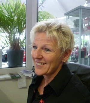 Kirsten Hoppe Mitarbeiterbild Kirsten Hoppe