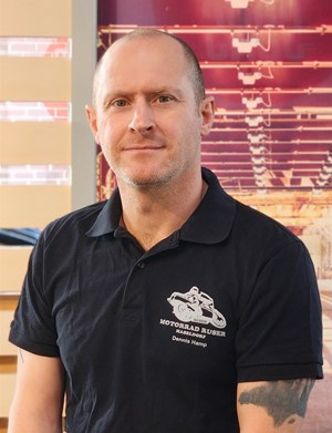 Mitarbeiterbild Dennis  Hamp  