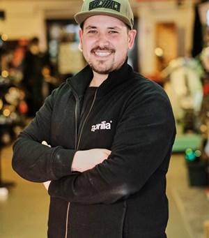 Mitarbeiterbild Joshua Leon Rost