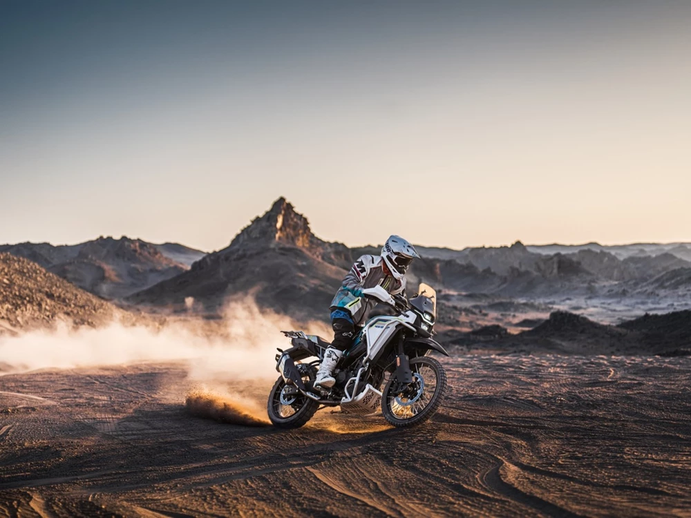CFMOTO