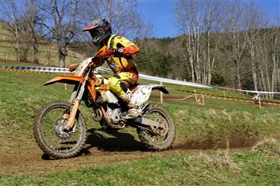 Benni Schöpf sichert sich den Sieg beim zweiten Enduro ÖM Lauf in Rinegg! KTM Walzer Teamfahrer zeigen TOP Leistungen!