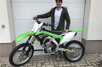 Ein grünes Motorrad findet in der grünen Steiermark seinen neuen Besitzer