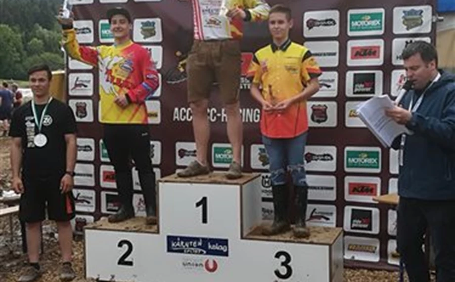 Jede Menge MUD-RACING Action beim ACC Auftaktrennen und dem MX Kärnten Cup in Launsdorf! Bild 1: Jede Menge MUD-RACING Action beim ACC Auftaktrennen und dem MX Kärnten Cup in Launsdorf!