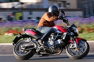 Aprilia NA 850 Mana und SL 750 Shiver Testmöglichkeit