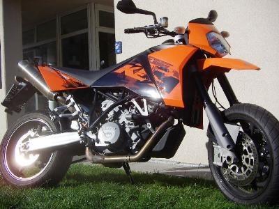 KTM 950 Supermoto - Bild 2 KTM 950 Supermoto - Bild 2