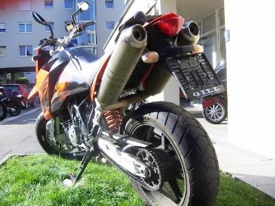 KTM 950 Supermoto - Bild 3 KTM 950 Supermoto - Bild 3