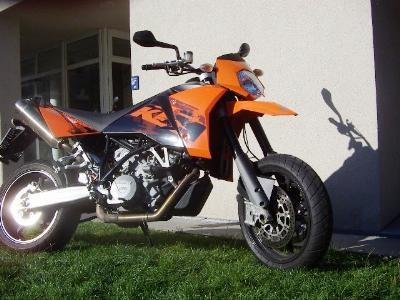 KTM 950 Supermoto - Bild 4 KTM 950 Supermoto - Bild 4