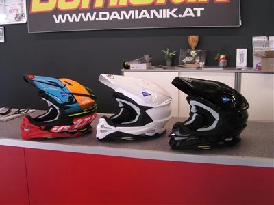 Die neuen Shoei VFX-WR Helme sind eingetroffen! Bild 5: Die neuen Shoei VFX-WR Helme sind eingetroffen!
