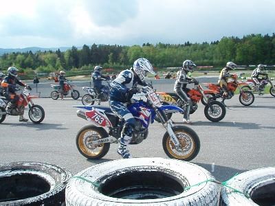 Rang 2 beim Supermoto G-Cup in Vitis für Ernst Helten