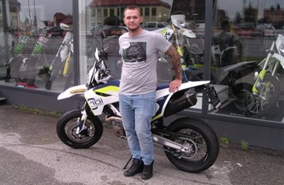 701 Supermoto mit "Extras"