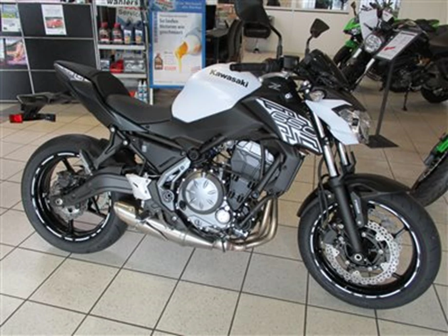 KAWASAKI NEWS 2019 - JETZT schon bei uns ! Bild 3: KAWASAKI NEWS 2019 - JETZT schon bei uns !