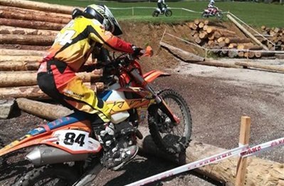 Walzer Teamrider mit Vollgas beim Österreichischen Enduro Cup Rennen in Premlehen! Sieg für Benni Schöpf und Platz drei für Martin Ortner in der Championats-Wertung!