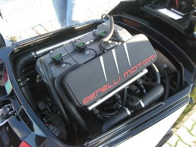 HSR-Benelli 142 PS am Wasser