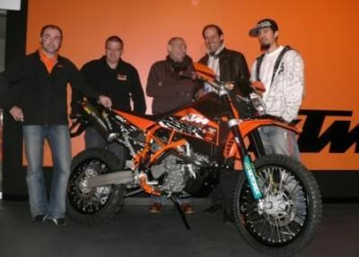 Pressekonferenz - KTM SUPERSTORE WELS - Bild 1 Pressekonferenz - KTM SUPERSTORE WELS - Bild 1