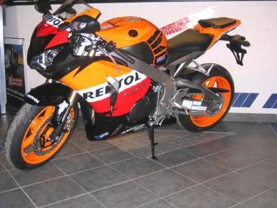 CBR1000RR ABS Repsol + HRC Mod. 2009 neu eingetroffen !!! - Bild 6