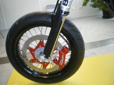 HUSABERG SUPERMOTO - Bild 2 HUSABERG SUPERMOTO - Bild 2