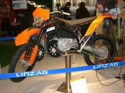 KTM Zero-Emission Enduro bei der Energiesparmesse Wels KTM Zero-Emission Enduro bei der Energiesparmesse Wels