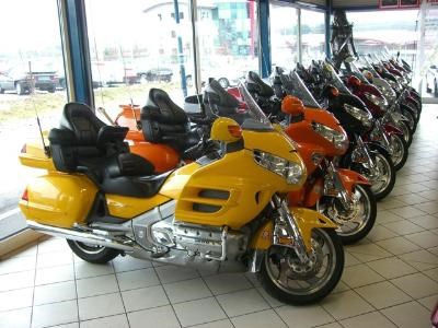 NEUE Goldwing