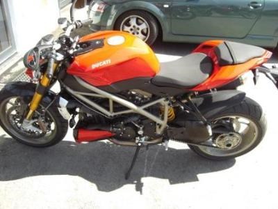 Ducati Streetfihgter in Salzburg - Bild 1