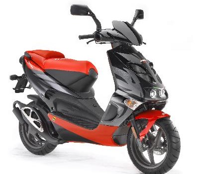 aprilia Schulschlussaktion SR 50 Street - Bild 2 aprilia Schulschlussaktion SR 50 Street - Bild 2