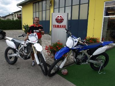 Yamaha YZ250F 2010 eingetroffen Yamaha YZ250F 2010 eingetroffen