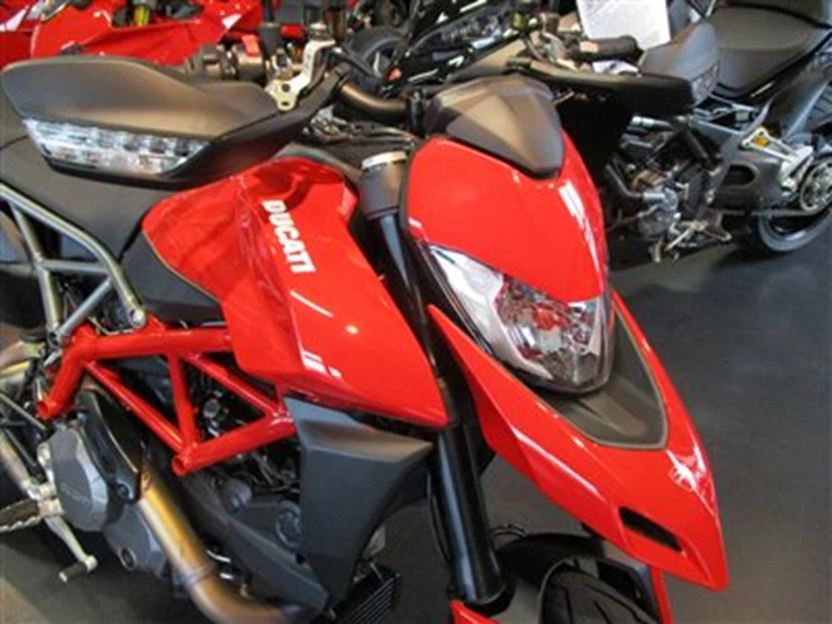 Die neue Hypermotard 950 von DUCATI ! Bild 6: Die neue Hypermotard 950 von DUCATI !