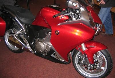 Unschlagbare 14900.-€ für VTR1200F 