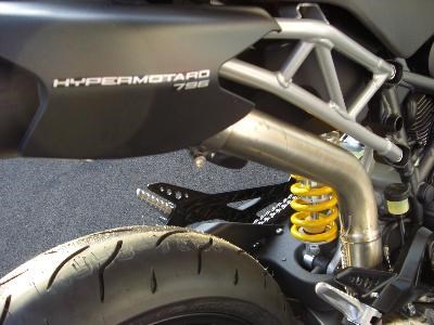 Ganz frisch eingetroffen: Hypermotard 796 bei Ducati Salzbug  - Bild 2