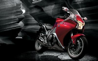 Premiere VFR1200F am 30.01.2010 bei Motorrad Kreiselmeyer GmbH - Bild 2