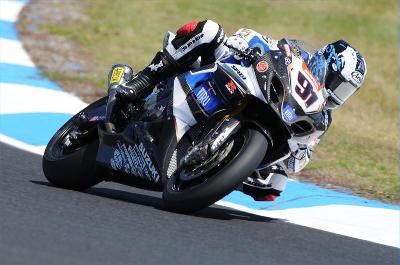 Leon Haslam Weltspitze - SUZUKI übernimmt Führung in der Superbike WM! 