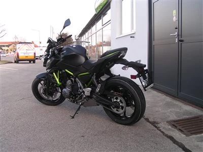 Kawasaki Z 650 und Z 900 sind eingetroffen! Bild 3: Kawasaki Z 650 und Z 900 sind eingetroffen!