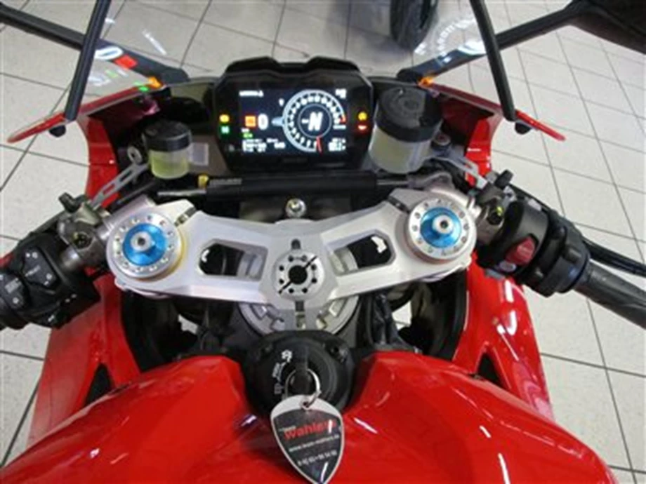 Die neue DUCATI PANIGALE V4 R - die erste Auslieferung ist erfolgt ! Bild 5: Die neue DUCATI PANIGALE V4 R - die erste Auslieferung ist erfolgt !