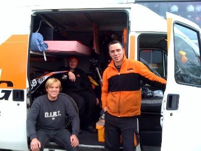 Das Road Star Werkstatt-Team beim Supermoto-Grenzland-Cup