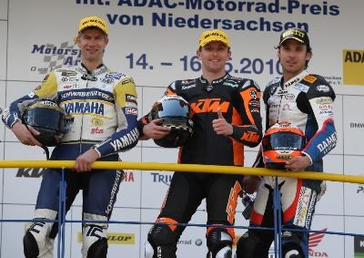 HISTORISCHER ERFOLG FÜR KTM BEI DER IDM IN OSCHERSLEBEN: DER ÖSTERREICHER MARTIN BAUER GEWINNT ERSTEN SUPERBIKE-LAUF! - Bild 4