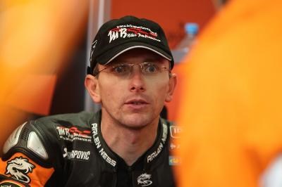 HISTORISCHER ERFOLG FÜR KTM BEI DER IDM IN OSCHERSLEBEN: DER ÖSTERREICHER MARTIN BAUER GEWINNT ERSTEN SUPERBIKE-LAUF! - Bild 5