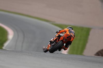 ERNEUTER SIEG F&#220;R MARTIN BAUER UND KTM AM SACHSENRING - Bild 3