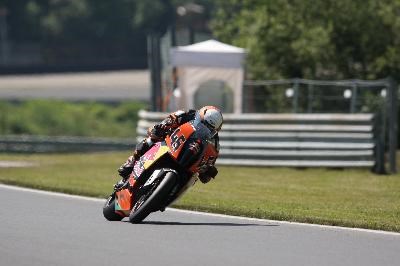 UNGLÜCKLICHE IDM-HEIMRENNEN FÜR KTM-SUPERBIKER MARTIN BAUER - Bild 3 UNGLÜCKLICHE IDM-HEIMRENNEN FÜR KTM-SUPERBIKER MARTIN BAUER - Bild 3