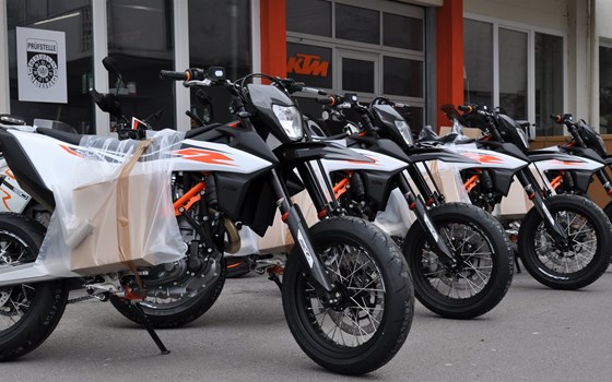 KTM 690 SMC-R NACHSCHUB.... - Bild 1