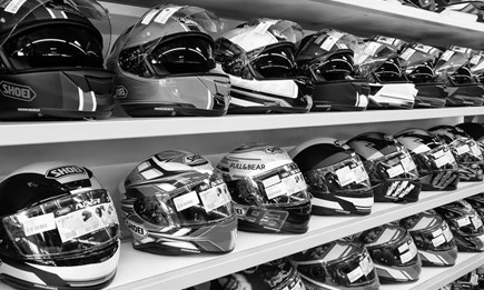 Welche Helmgröße brauche ich? Motorradhelmgröße ermitteln!