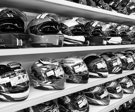 Welche Helmgröße brauche ich? Motorradhelmgröße ermitteln!